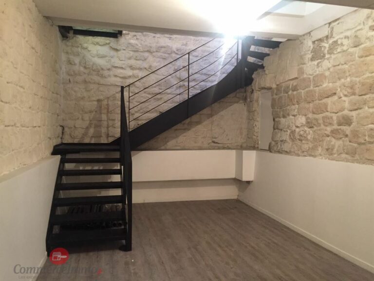 LocationPure Commercial  PARIS 75018 4