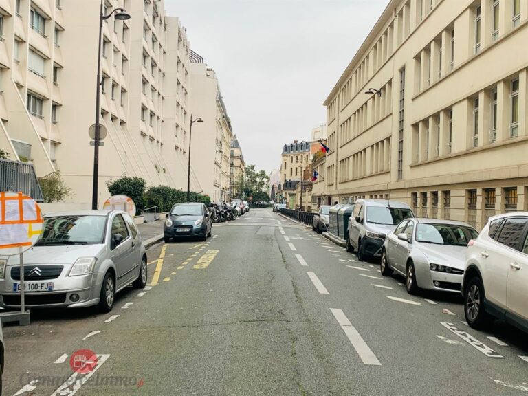 LocationPure Commercial  PARIS 75010 6