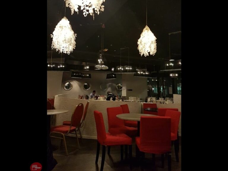 LocationPure  Restaurant COURBEVOIE 92400 1