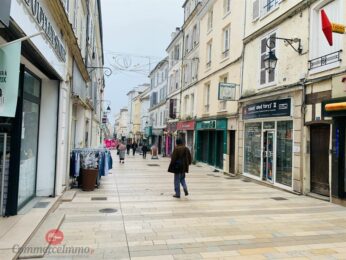 Location Commercial  MEAUX 77100 1