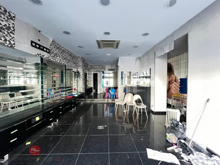 LocationPure Commercial PARIS 75010 1 LocationPure Commercial PARIS 75010 1