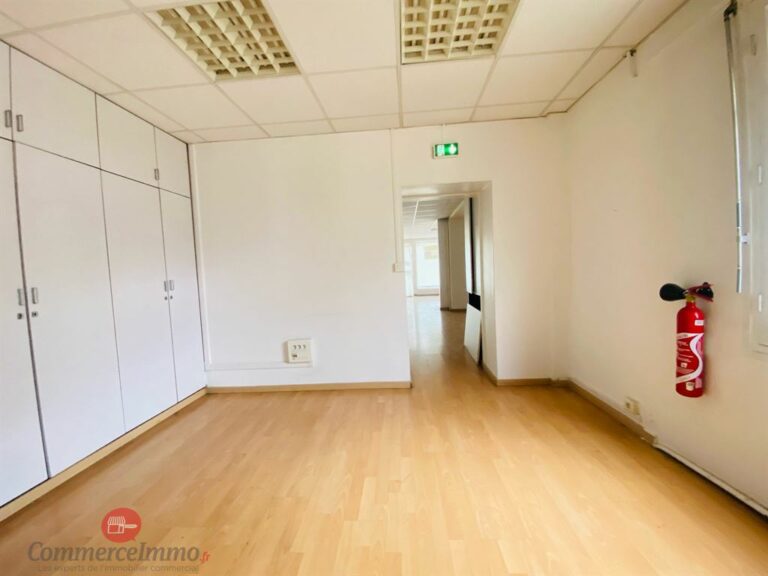 LocationPure Commercial VITRY SUR SEINE 94400 2 LocationPure Commercial VITRY SUR SEINE 94400 2
