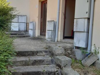 LocationPure Commercial SANTENY 94440 1