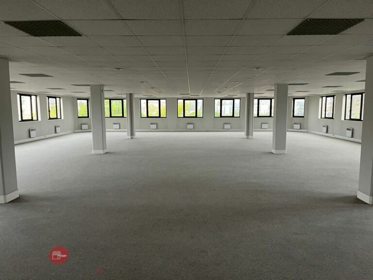 LocationPure Commercial VITRY SUR SEINE 94400 1 LocationPure Commercial VITRY SUR SEINE 94400 1