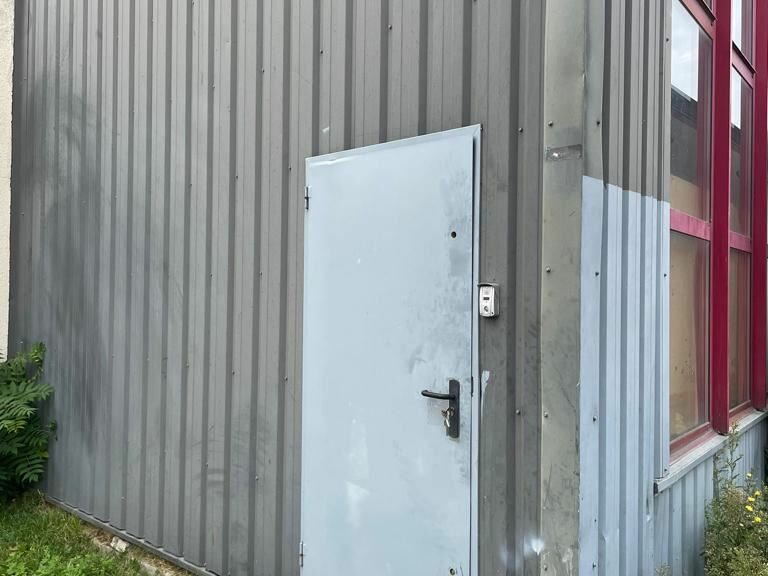 LocationPure Commercial LA COURNEUVE 93120 4 LocationPure Commercial LA COURNEUVE 93120 4
