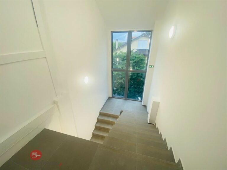 LocationPure Commercial LES PAVILLONS SOUS BOIS 93320 7 LocationPure Commercial LES PAVILLONS SOUS BOIS 93320 7