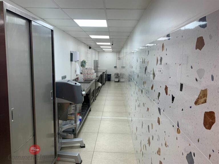 Location Commercial ST OUEN SUR SEINE 93400 3 Location Commercial ST OUEN SUR SEINE 93400 3