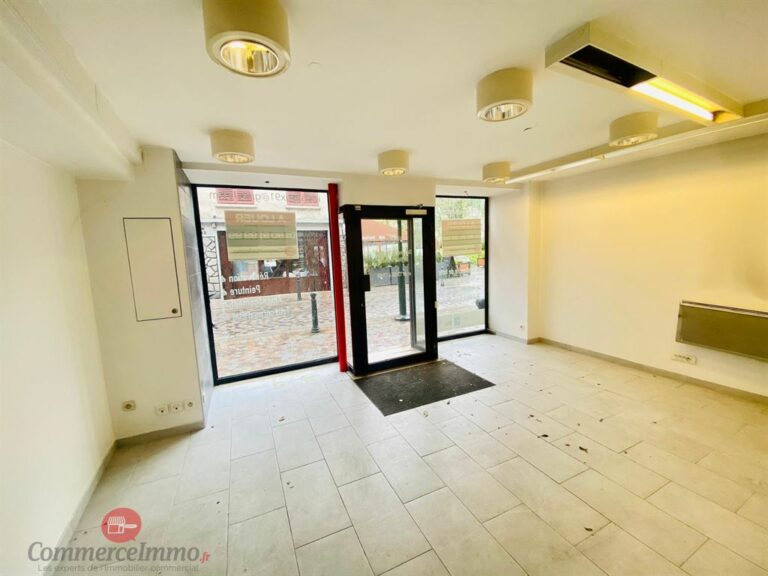 LocationPure Commercial CORBEIL ESSONNES 91100 1 LocationPure Commercial CORBEIL ESSONNES 91100 1