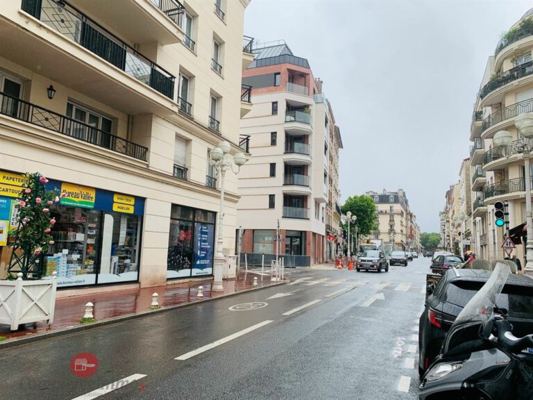 CessionBail Commercial Fleurs MONTROUGE 92120 1 CessionBail Commercial Fleurs MONTROUGE 92120 1