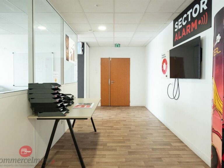 LocationPure Commercial VITRY SUR SEINE 94400 1 LocationPure Commercial VITRY SUR SEINE 94400 1