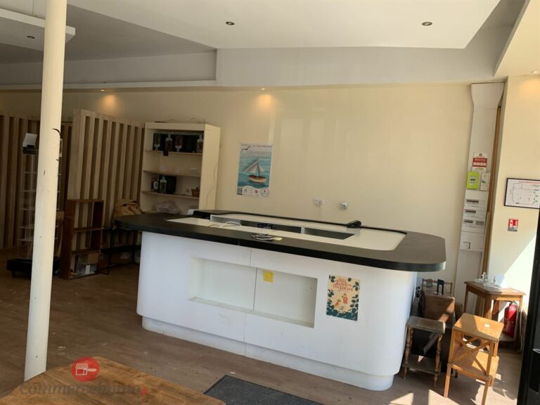 Location Commercial ESBLY 77450 2 Location Commercial ESBLY 77450 2
