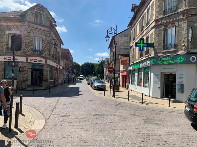 Location Commercial ESBLY 77450 1 Location Commercial ESBLY 77450 1