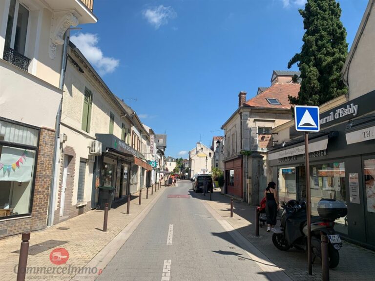 Location Commercial ESBLY 77450 7 Location Commercial ESBLY 77450 7