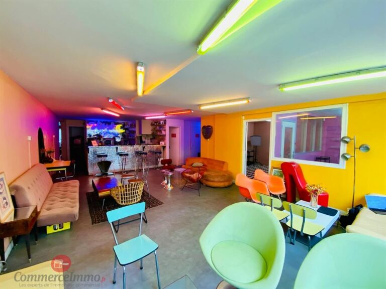 LocationPure Commercial MONTREUIL 93100 8 LocationPure Commercial MONTREUIL 93100 8