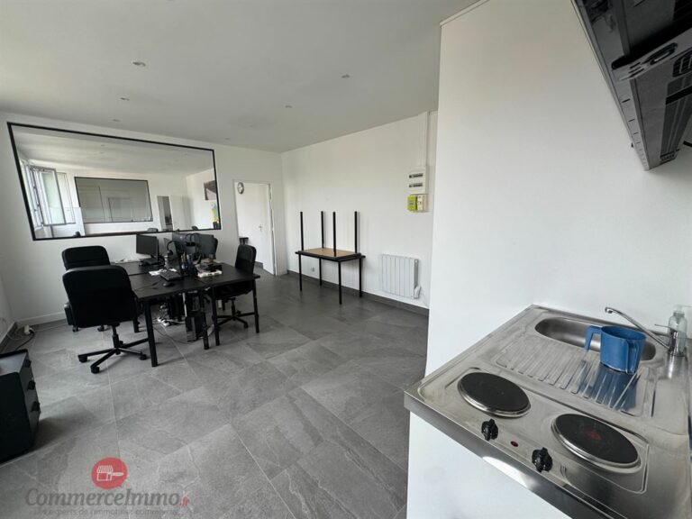 LocationPure   PANTIN 93500 2