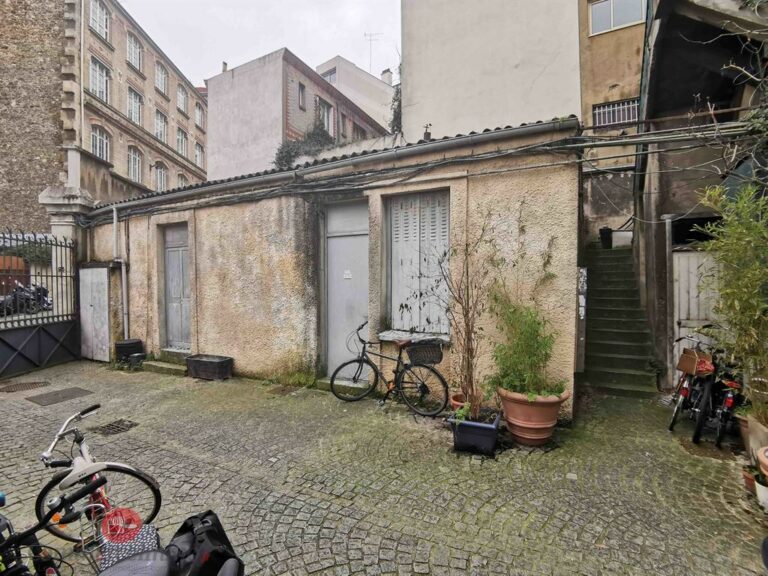 LocationPure Commercial  PARIS 75019 4 LocationPure Commercial  PARIS 75019 4