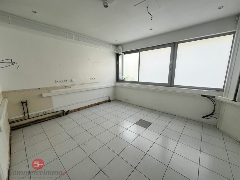 LocationPure Commercial ALFORTVILLE 94140 4 LocationPure Commercial ALFORTVILLE 94140 4