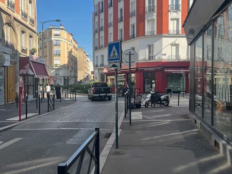 LocationPure Commercial  CLICHY 92110 1