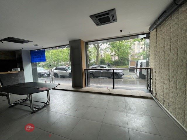 LocationPure Commercial PARIS 75011 1 LocationPure Commercial PARIS 75011 1
