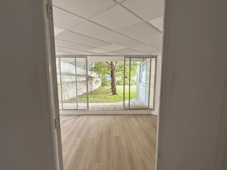 LocationPure Commercial MONTROUGE 92120 3 LocationPure Commercial MONTROUGE 92120 3