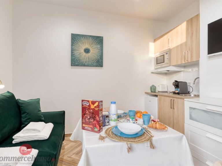 LocationPure Commercial MAISONS ALFORT 94700 1 LocationPure Commercial MAISONS ALFORT 94700 1