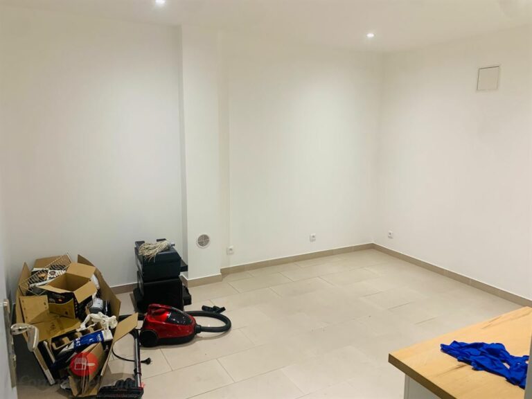 LocationPure Professionnel  MONTREUIL 93100 7