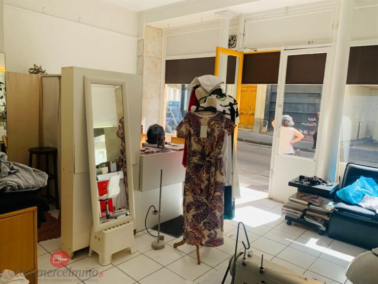 CessionBail Commercial Retouche_Couture PARIS 75015 4 CessionBail Commercial Retouche_Couture PARIS 75015 4