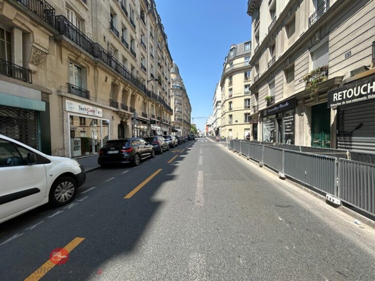 LocationPure Commercial  PARIS 75012 7