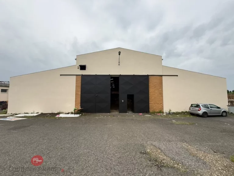 LocationPure MEAUX 77100 1