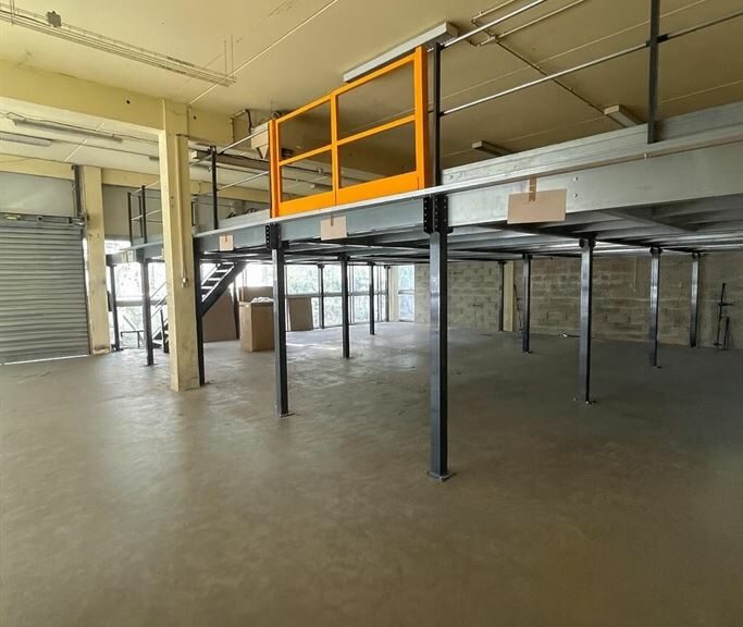 LocationPure Commercial  ROISSY EN FRANCE 95700 1