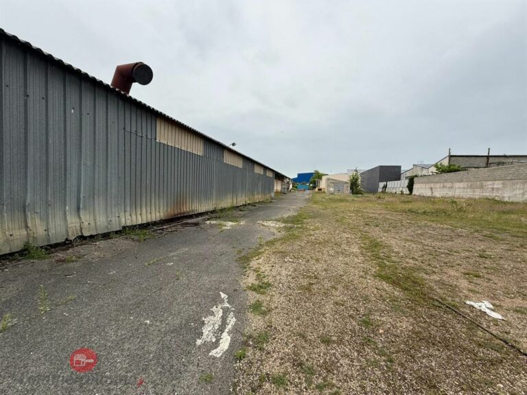 LocationPure   MEAUX 77100 6