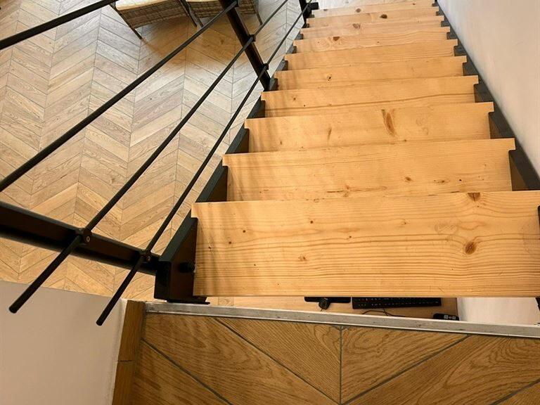 LocationPure Commercial  MONTREUIL 93100 8