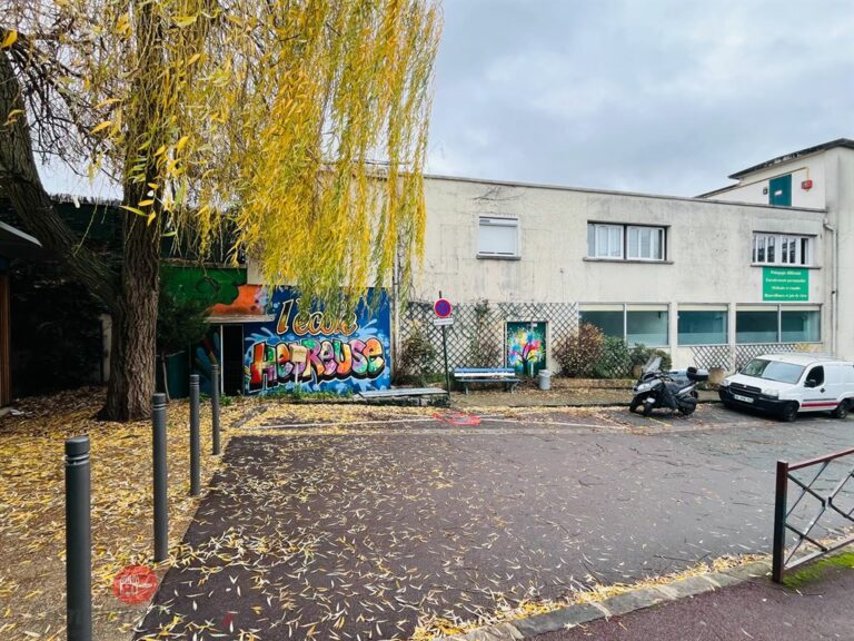 LocationPure Commercial  ABLON SUR SEINE 94480 1