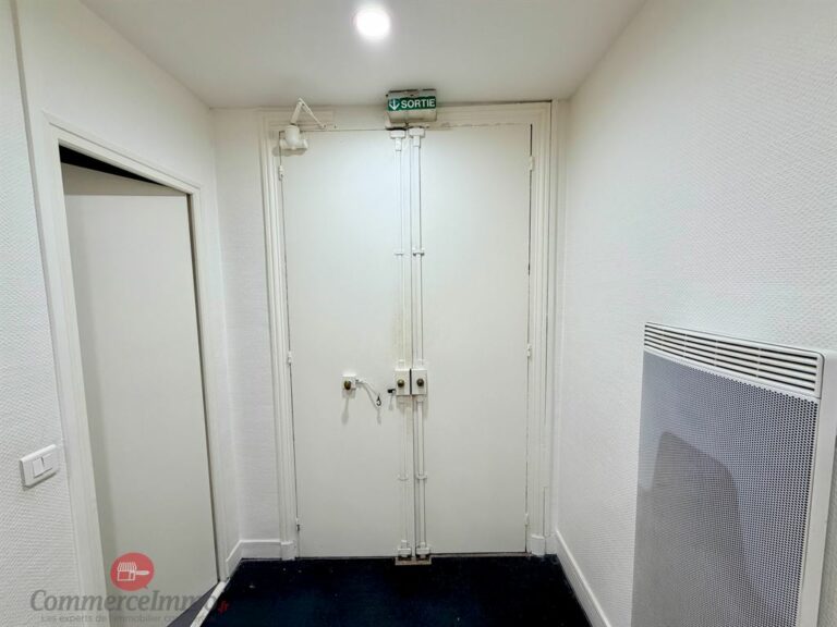 LocationPure Commercial LEVALLOIS PERRET 92300 4 LocationPure Commercial LEVALLOIS PERRET 92300 4