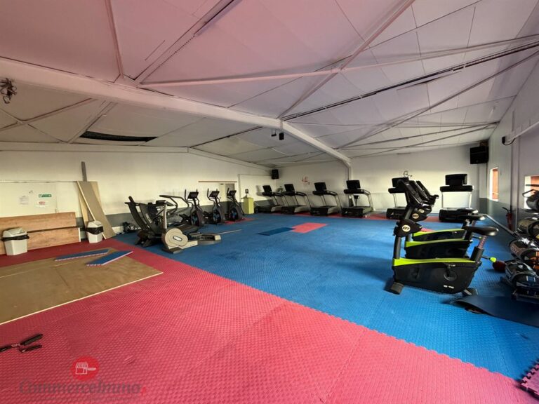 LocationPure Commercial ClubFitness NEUILLY SUR MARNE 93330 4 LocationPure Commercial ClubFitness NEUILLY SUR MARNE 93330 4