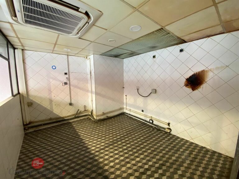 LocationPure Commercial  PARIS 75014 5