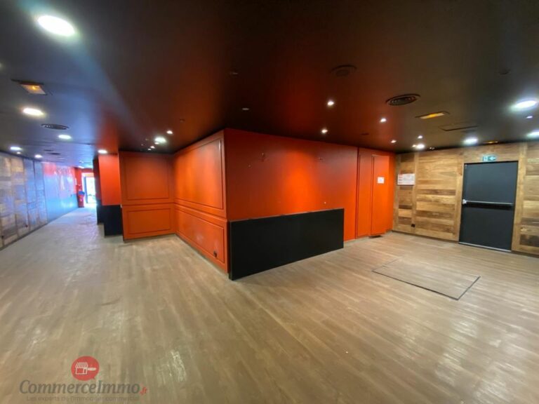 LocationPure Commercial  PARIS 75014 7