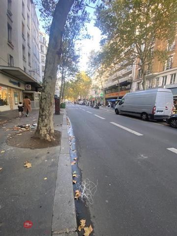 LocationPure Commercial  PARIS 75017 5