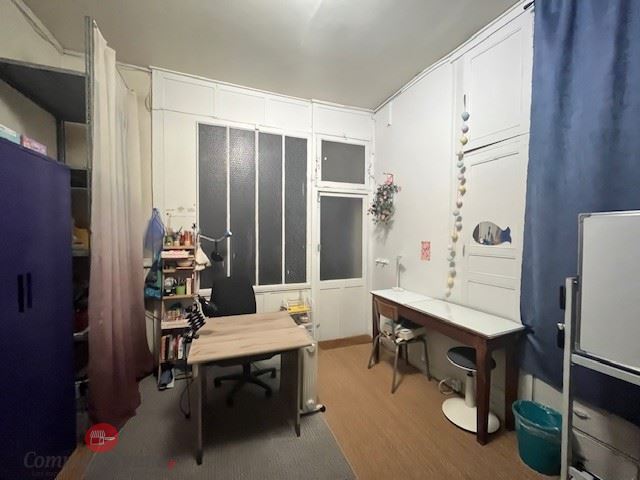 Local commercial de 80 m² en cession de bail à Paris 9e, photo 4