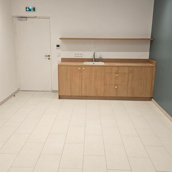 LocationPure Commercial  CHENNEVIERES SUR MARNE 94430 2