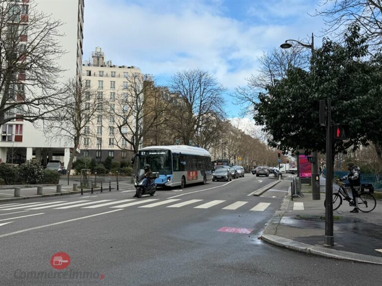 LocationPure Commercial  PARIS 75012 4