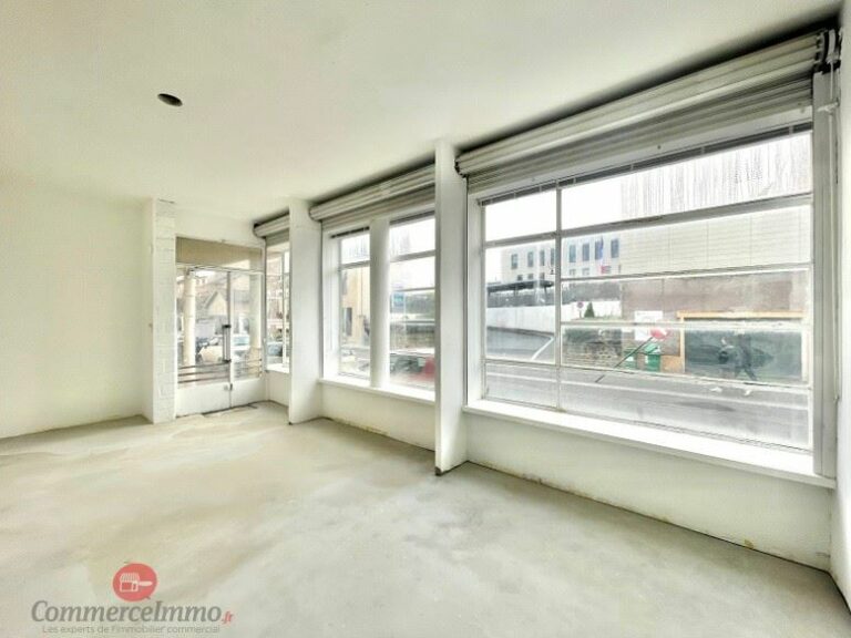 LocationPure Commercial  LE RAINCY 93340 4