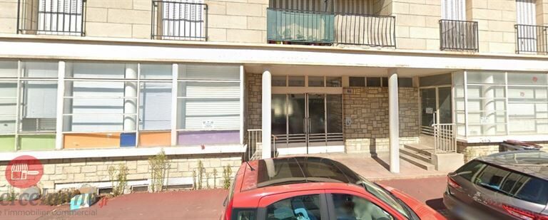 LocationPure Commercial  LE RAINCY 93340 1