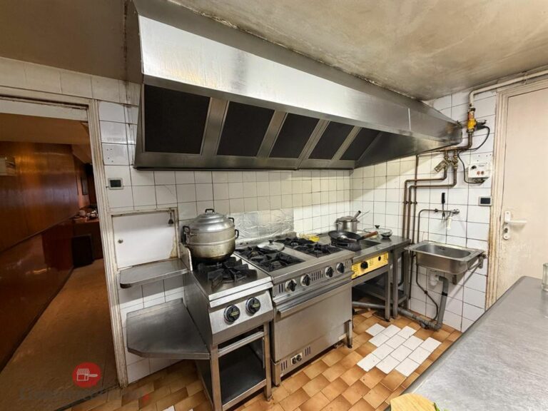 Location Commercial  COURBEVOIE 92400 4