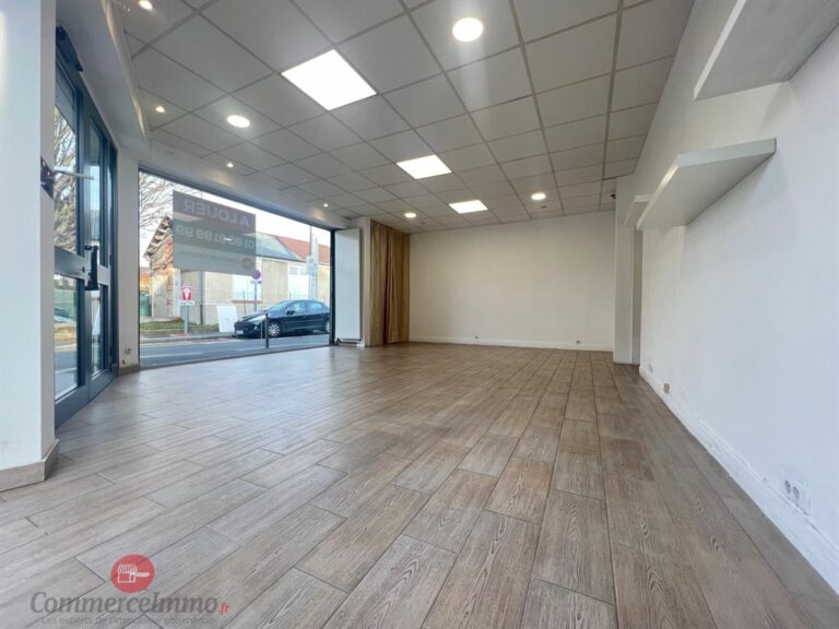 LocationPure Commercial  VILLENEUVE ST GEORGES 94190 5