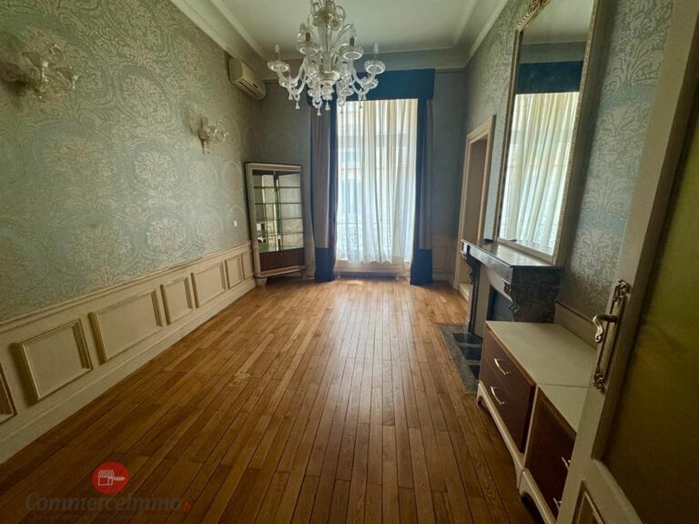 LocationPure   PARIS 75116 3