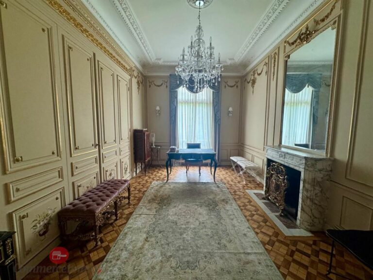 LocationPure   PARIS 75116 5
