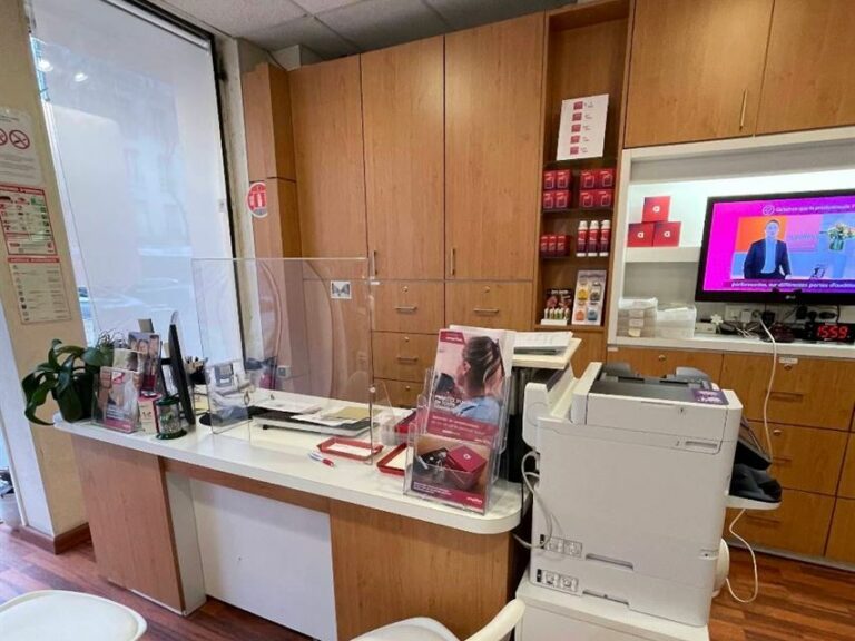 LocationPure Commercial  PARIS 75010 4