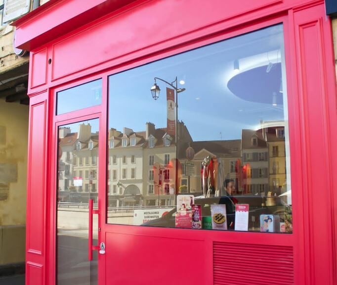 LocationPure Commercial Confiserie