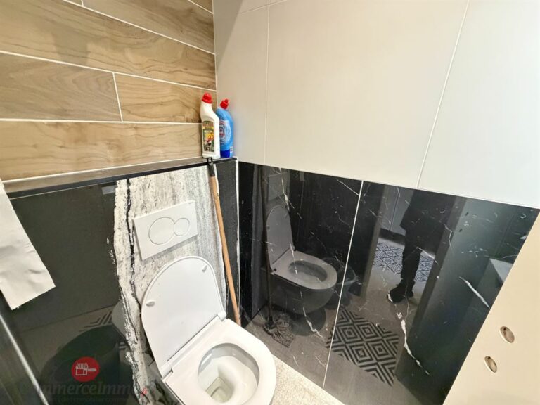 LocationPure Commercial  FONTENAY SOUS BOIS 94120 2
